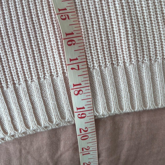 Forever 21 Open Back Knit Sweater in Light Pink - Picture 7 of 7